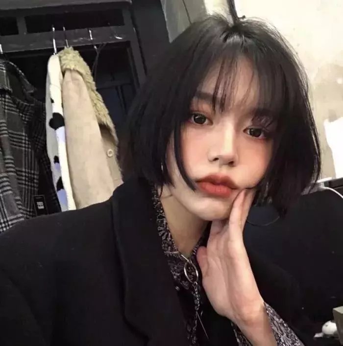 编织的女孩